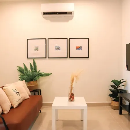 Homesuite' Home At The Shore Kota Kinabalu Exterior photo