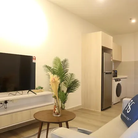 Homesuite' Home At The Shore Kota Kinabalu Exterior photo