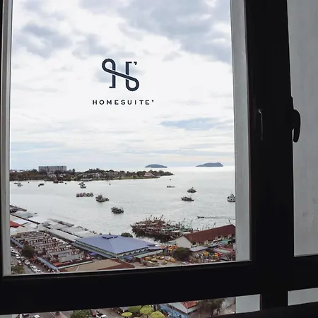 Homesuite' Home At The Shore Kota Kinabalu Exterior photo