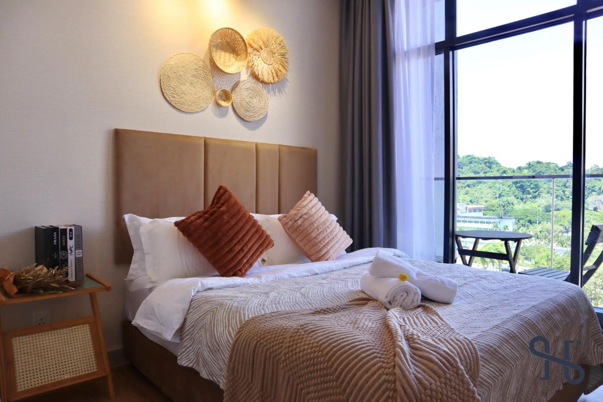 Homesuite' At The Shore Kota Kinabalu