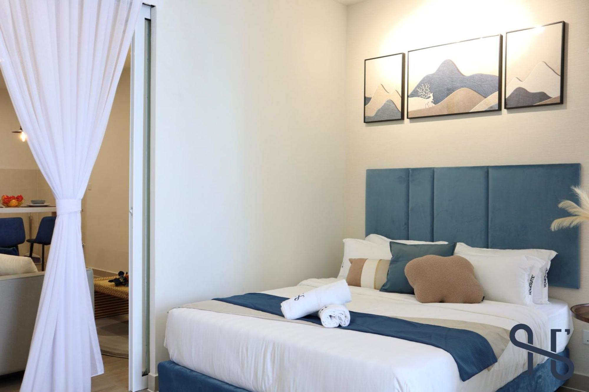 Homesuite' At The Shore Apartment